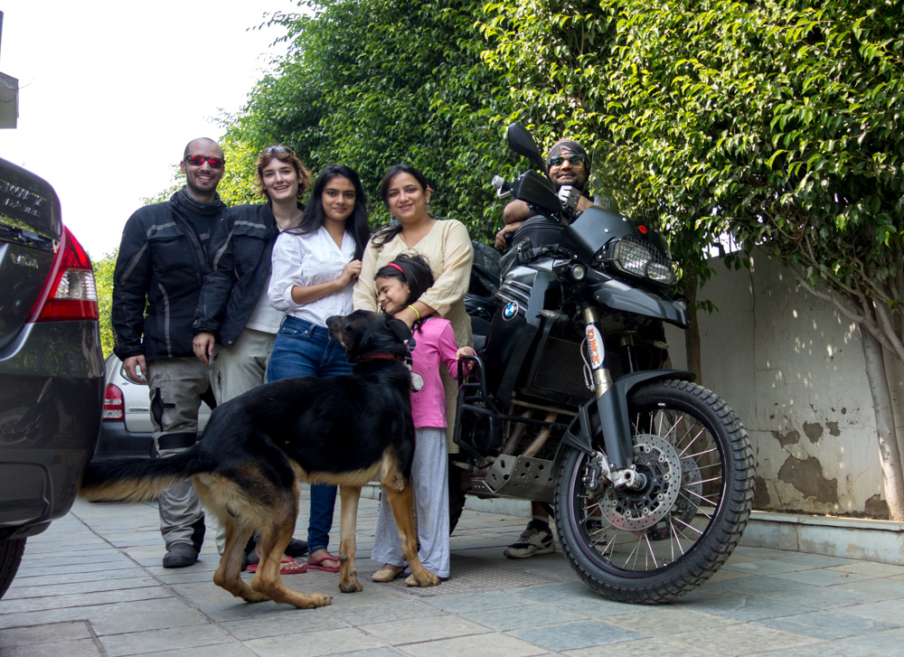 Gurmukh y su familia
