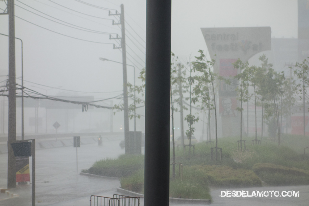 Comienzo de las lluvias en Chiang Mai.